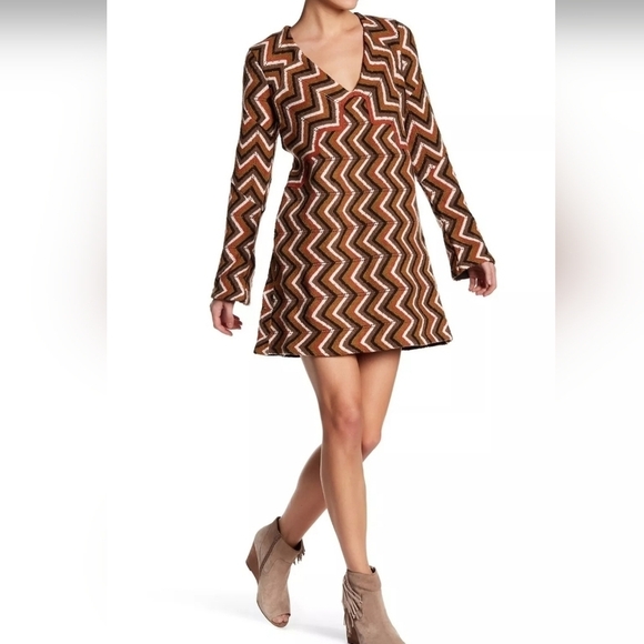 FREE PEOPLE Retro Wool Blend Brown Rhianon Chevron Sweater Dress Size SP - Picture 5 of 15